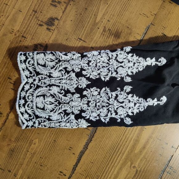 Chelsea & Theodore Long Sleeve Shirt - Picture 5 of 6